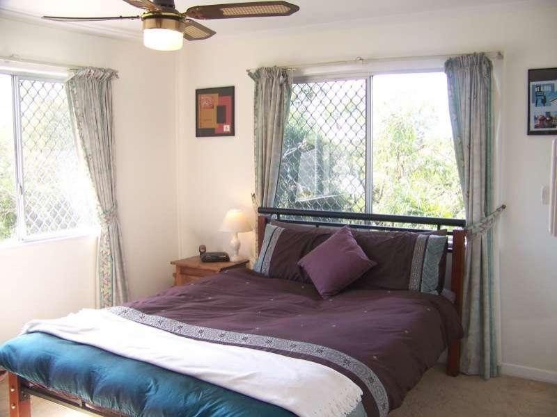 22 Streeton Parade, Everton Park QLD 4053