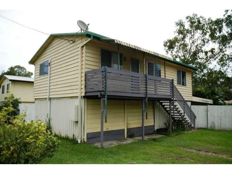 1 Dellamere Court, Eagleby QLD 4207