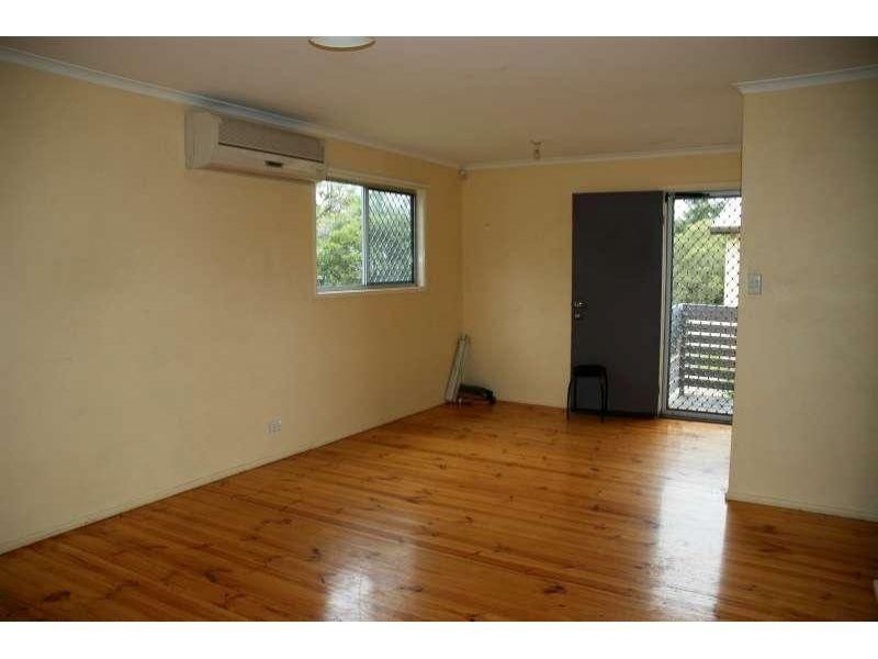 1 Dellamere Court, Eagleby QLD 4207