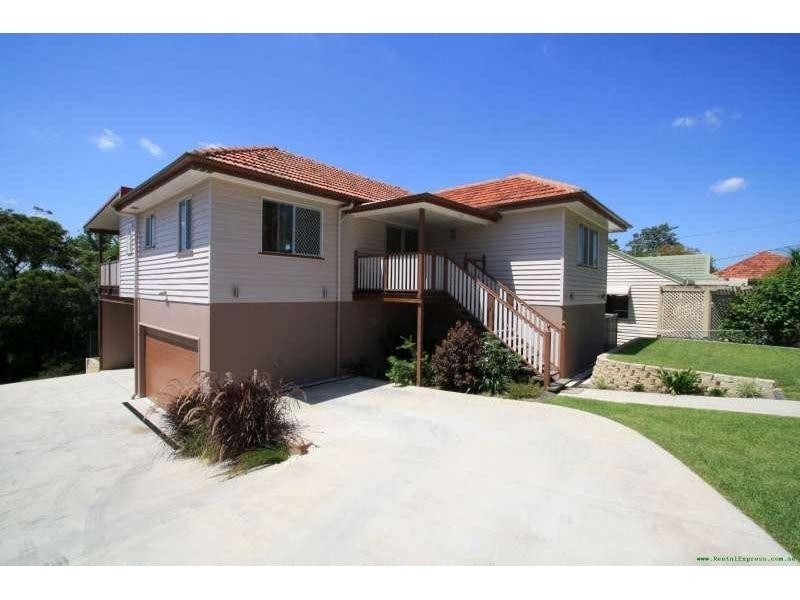 109 The Promenade, Camp Hill QLD 4152