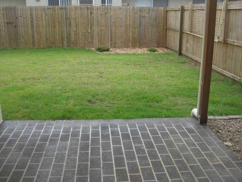 1/20 Homeland Crescent, Warner QLD 4500