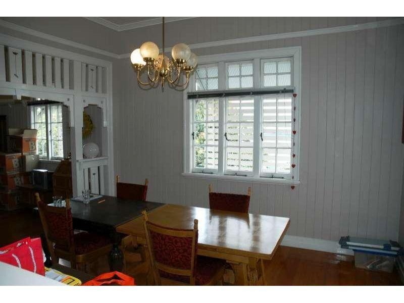 2/67 Grange Road, Grange QLD 4051