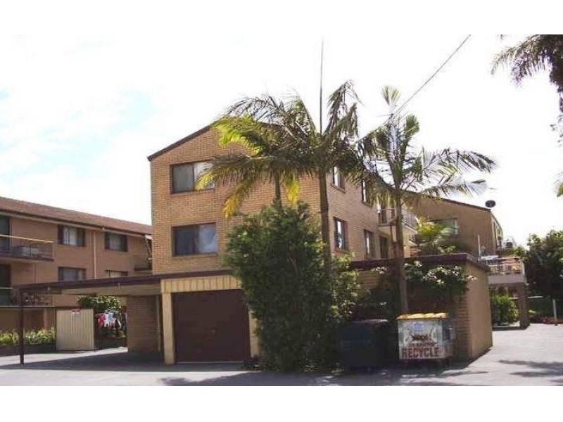 3/25 Imperial Parade, Labrador QLD 4215