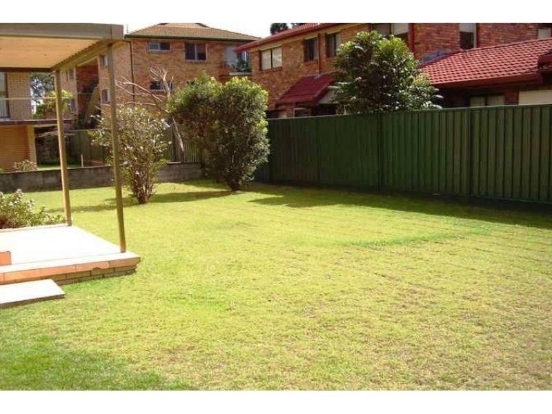 3/25 Imperial Parade, Labrador QLD 4215