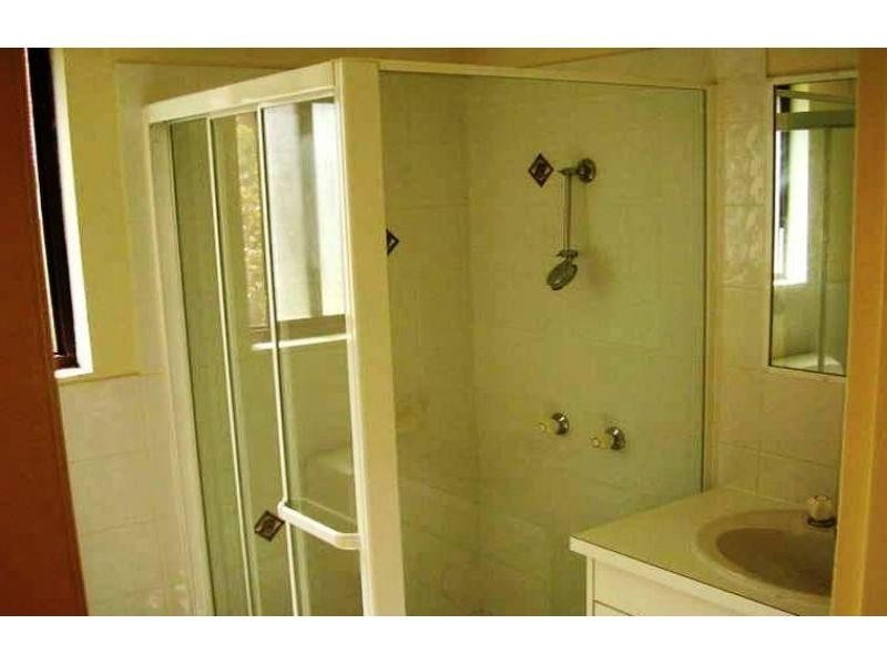 3/25 Imperial Parade, Labrador QLD 4215