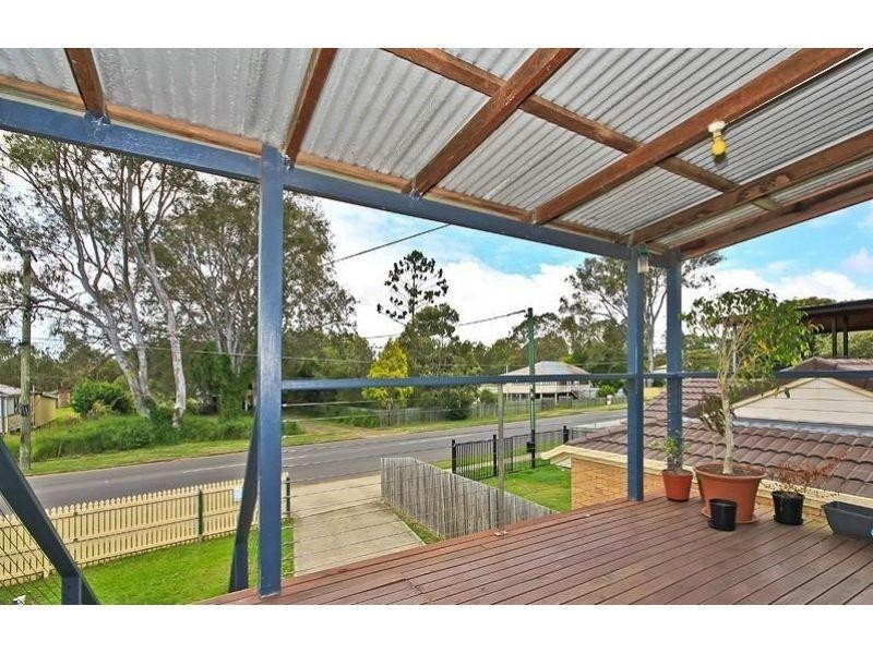 215 Kianawah Road, Wynnum West QLD 4178