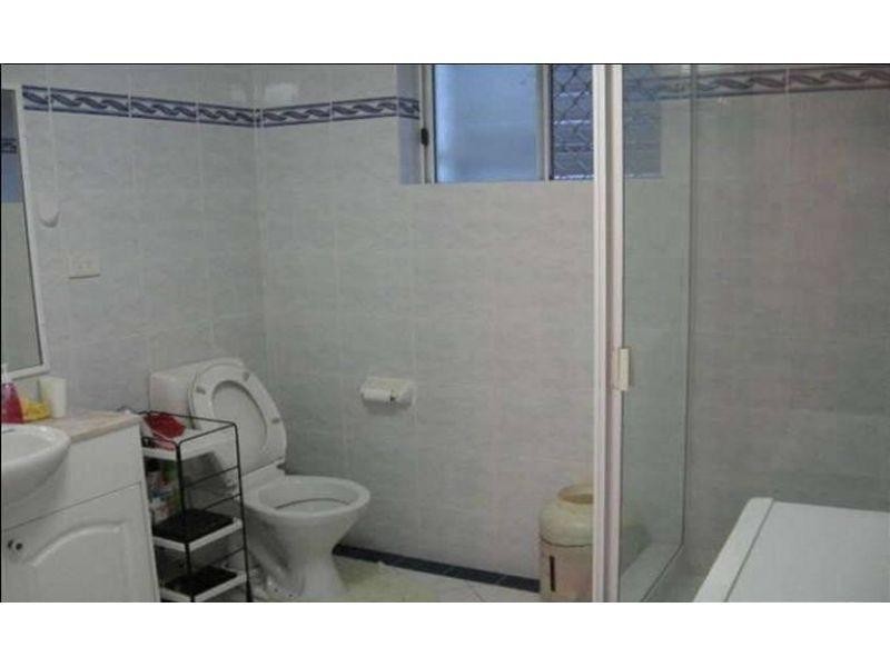 1/23 Pioneer Street, Toowong QLD 4066