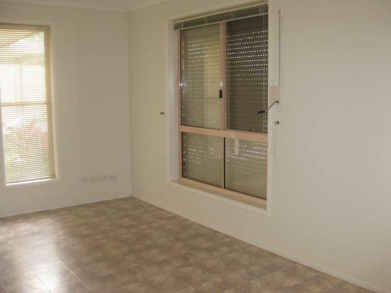 12 Leyland Avenue, Deception Bay QLD 4508