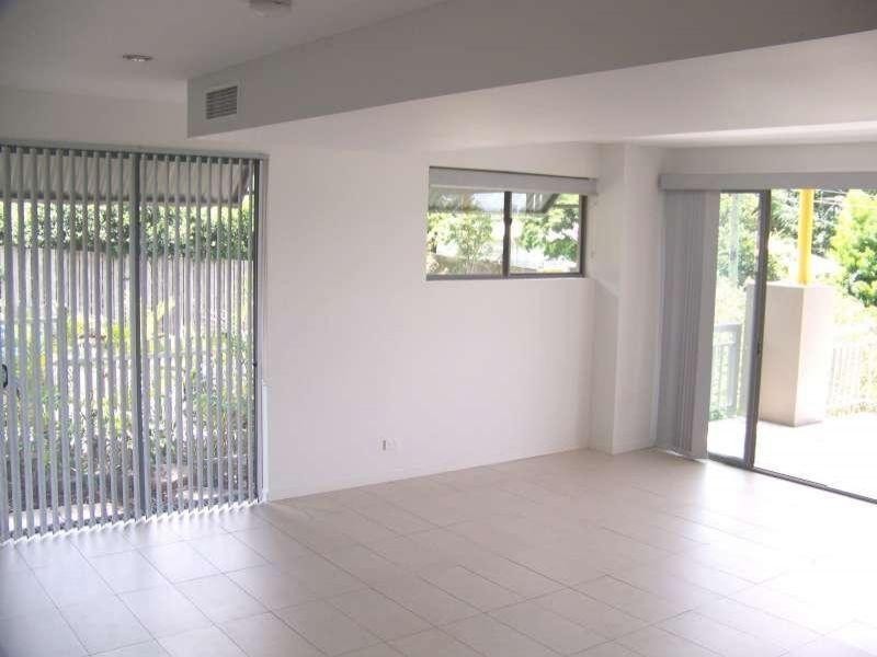 1/45 Cunningham Street, Taringa QLD 4068