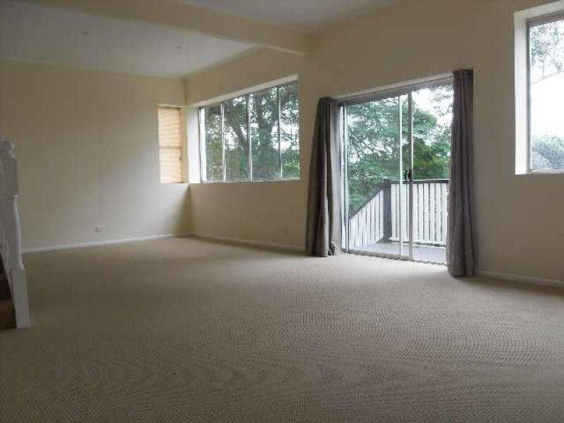 559 Cavendish Road, Coorparoo QLD 4151