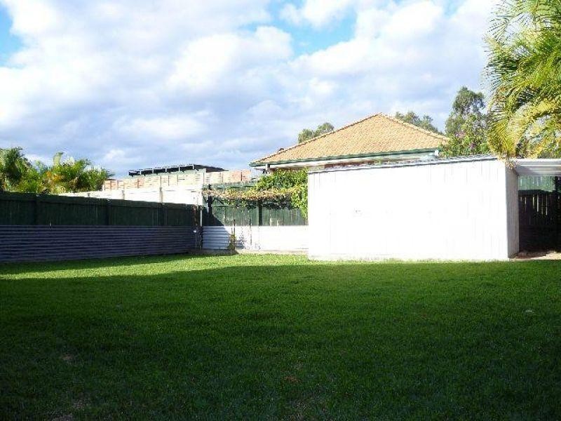 111 Torquay Crescent, Tingalpa QLD 4173