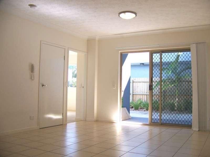 2/356 Zillmere Road, Zillmere QLD 4034