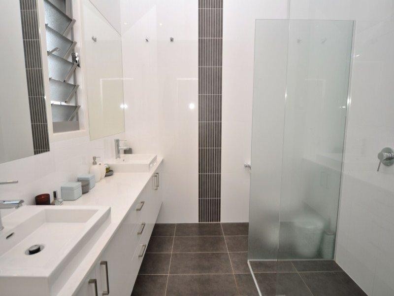 9 Rhodium Crescent, Hope Island QLD 4212