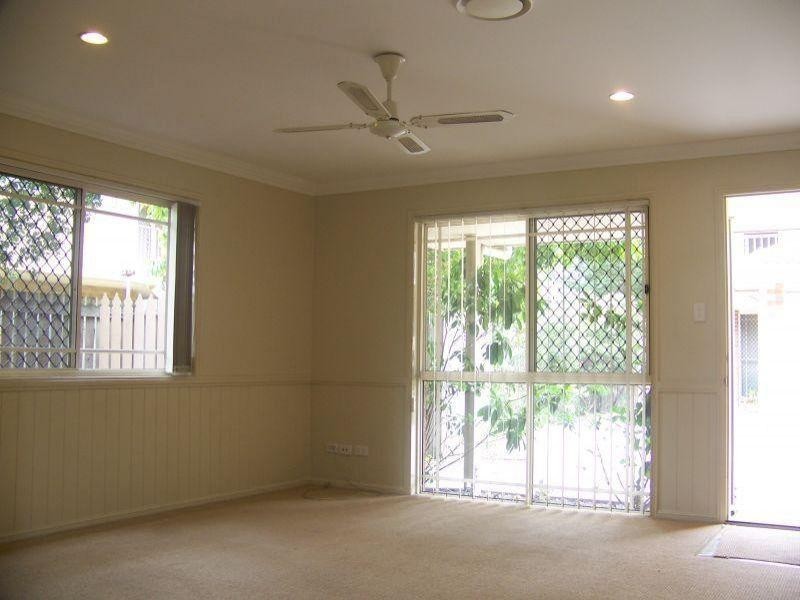 4/125 Allen Street, Hamilton QLD 4007