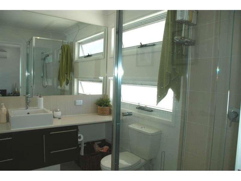 22 Lillie Street, Burleigh Waters QLD 4220