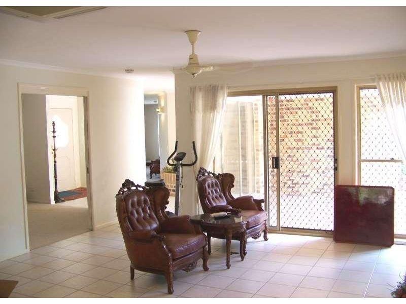 15 Vakuta Street, Fig Tree Pocket QLD 4069