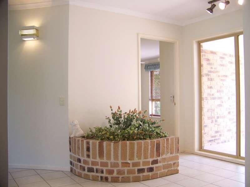 15 Vakuta Street, Fig Tree Pocket QLD 4069