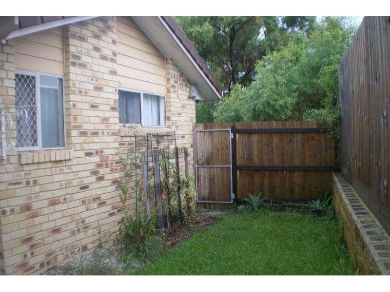 124 Macquarie Avenue, Molendinar QLD 4214