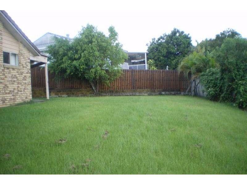 124 Macquarie Avenue, Molendinar QLD 4214