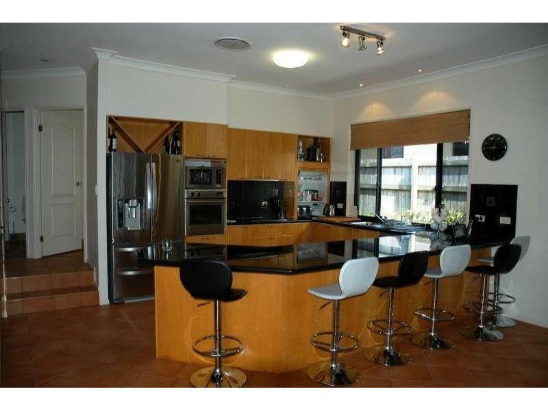 53 Highvale Drive, Helensvale QLD 4212