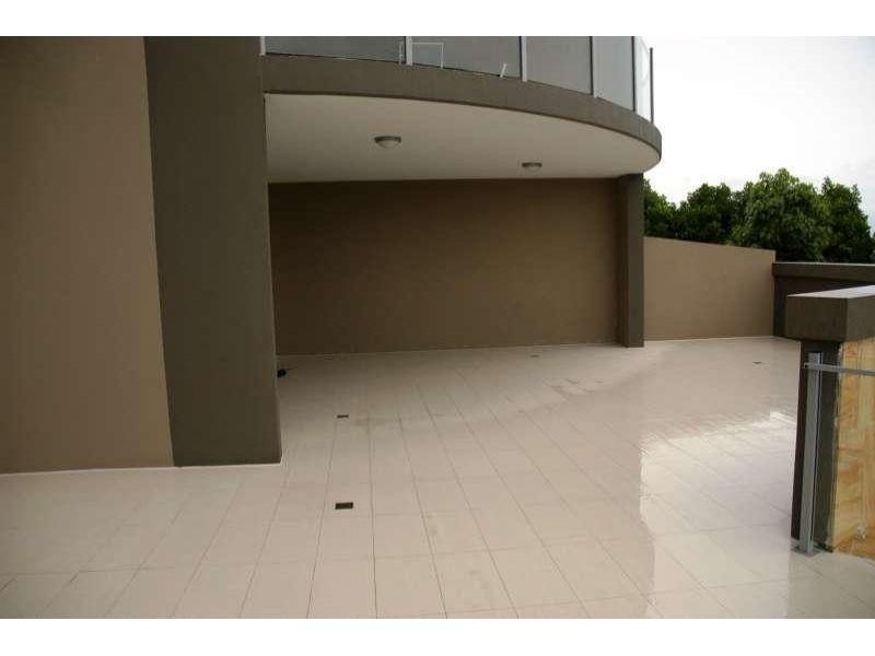 4/3046 Quay South Drive, Carrara QLD 4211