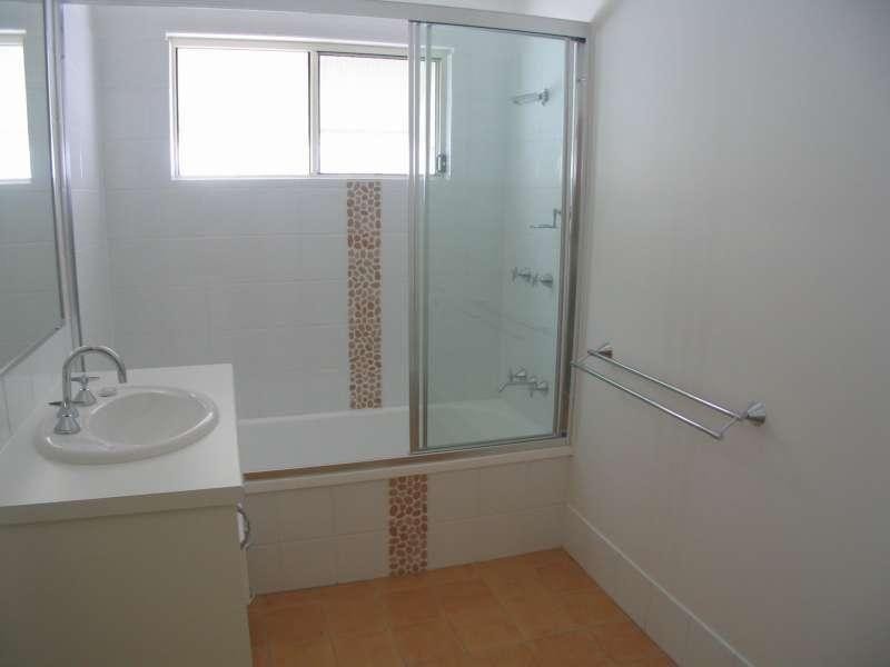 126 Grosvenor Street, Morningside QLD 4170