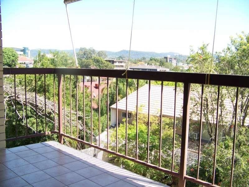 8/45 Dunmore Terrace, Auchenflower QLD 4066