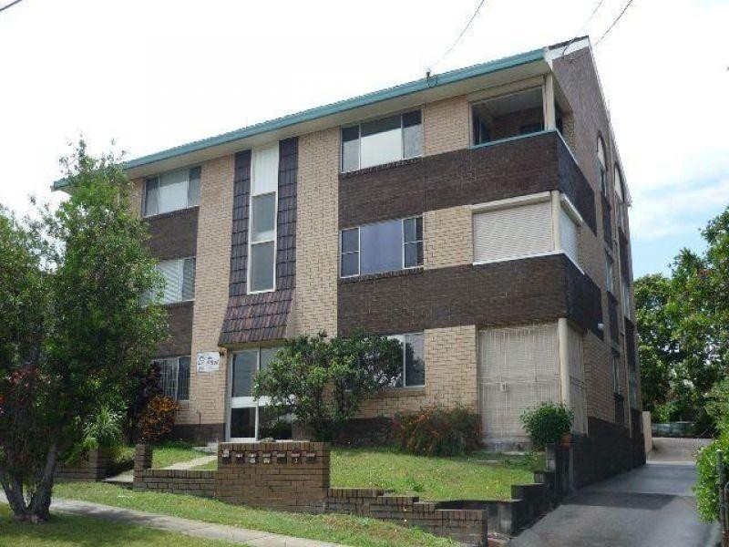2/36 Galway Street, Greenslopes QLD 4120