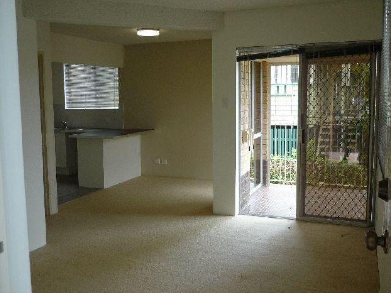 2/36 Galway Street, Greenslopes QLD 4120