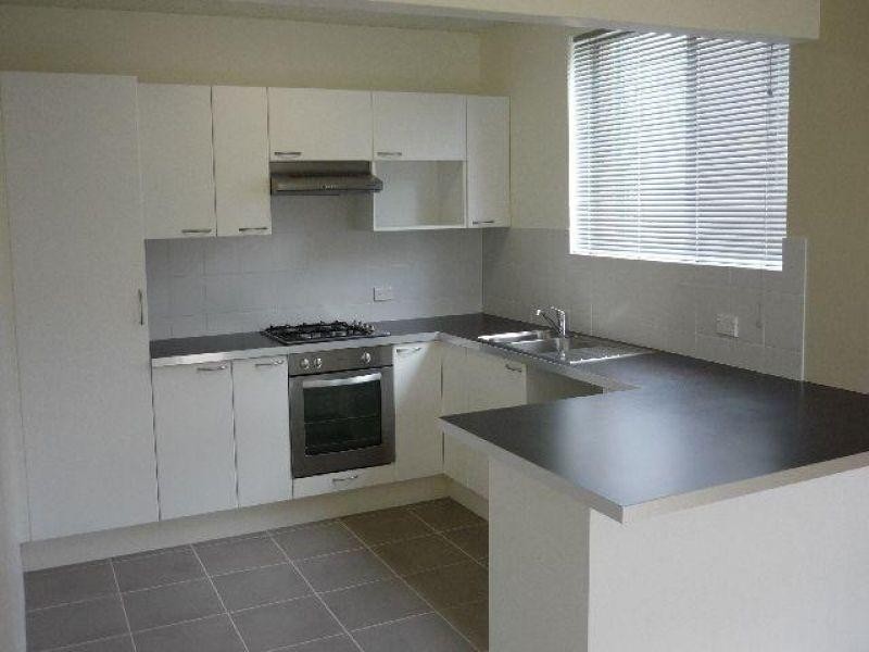 2/36 Galway Street, Greenslopes QLD 4120