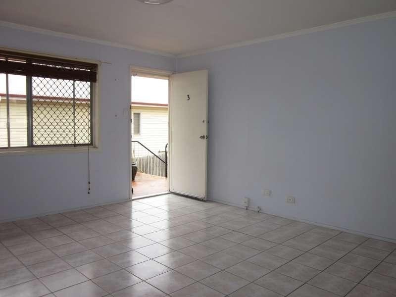 3/30 Ninth Avenue, Coorparoo QLD 4151