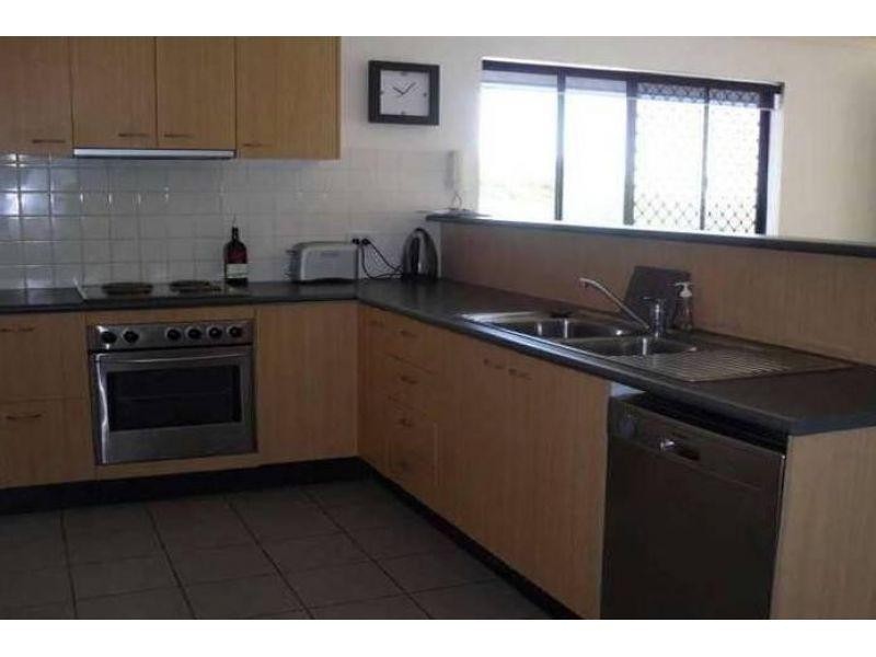 3/380 Cavendish Road, Coorparoo QLD 4151