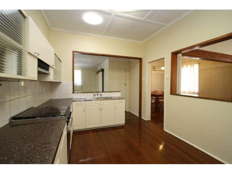 639 Old Cleveland Road, Camp Hill QLD 4152