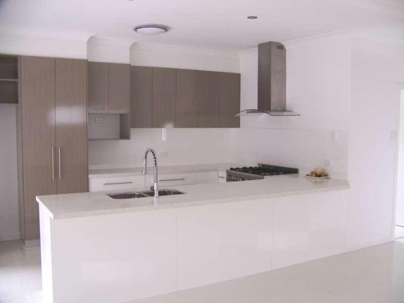 10 Amott Street, Stafford Heights QLD 4053