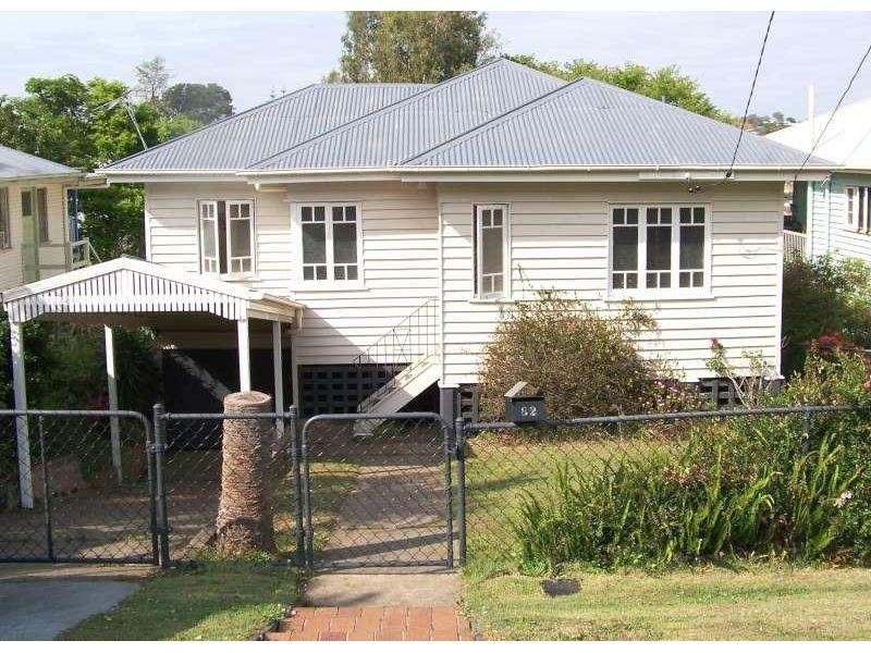 82 Pateena Street, Stafford QLD 4053