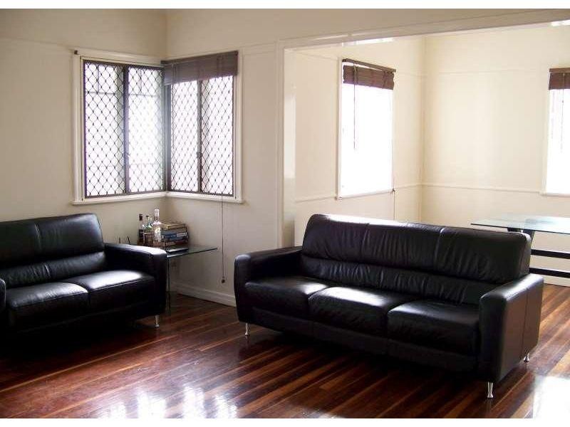 82 Pateena Street, Stafford QLD 4053