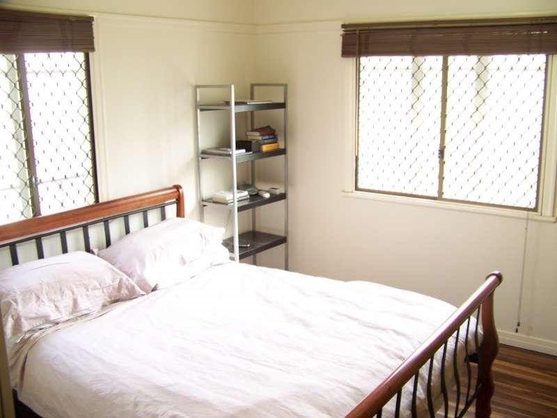 82 Pateena Street, Stafford QLD 4053