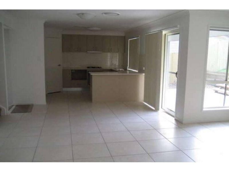91 Woodlands Boulevard, Waterford QLD 4133