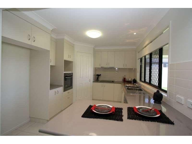 37 Lancaster Street, Redland Bay QLD 4165