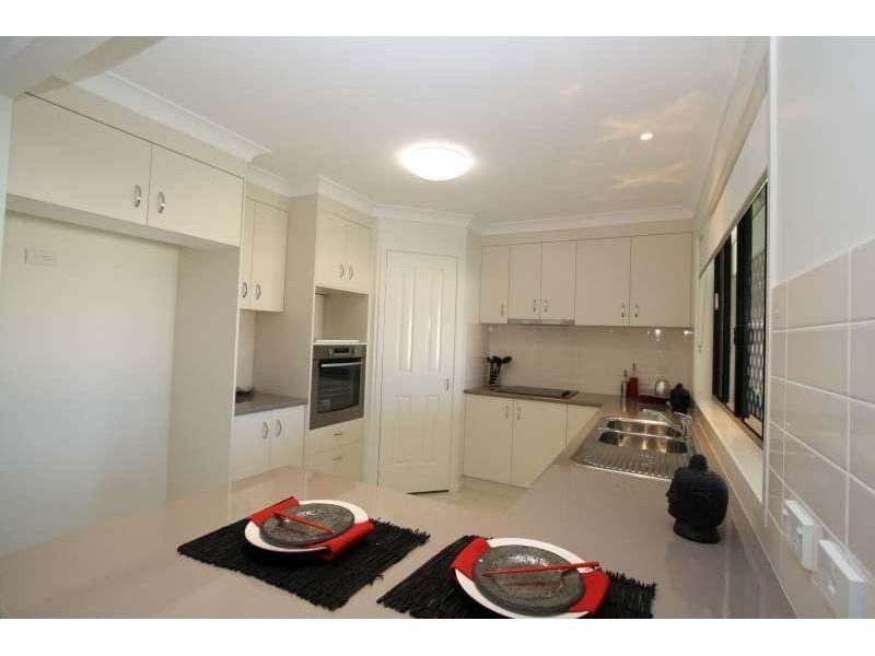 37 Lancaster Street, Redland Bay QLD 4165