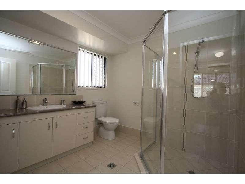 37 Lancaster Street, Redland Bay QLD 4165