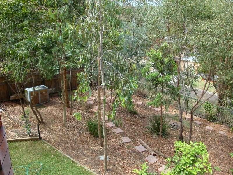 18 Paterson Street, Seventeen Mile Rocks QLD 4073