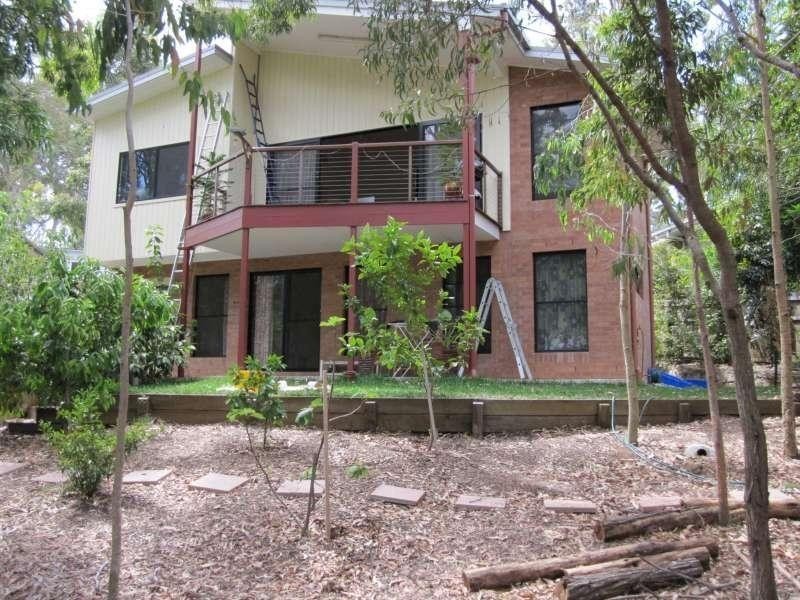 18 Paterson Street, Seventeen Mile Rocks QLD 4073