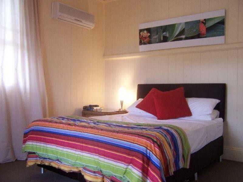 124 Arthur Terrace, Red Hill QLD 4059