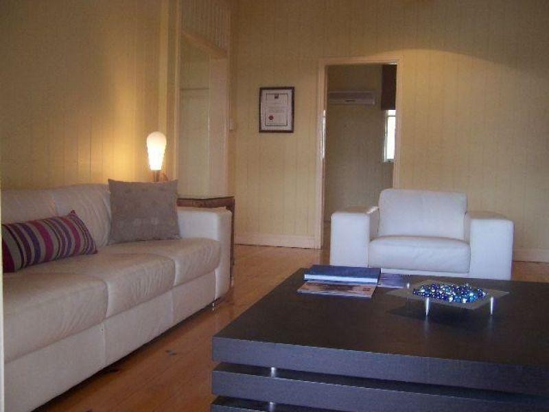 124 Arthur Terrace, Red Hill QLD 4059