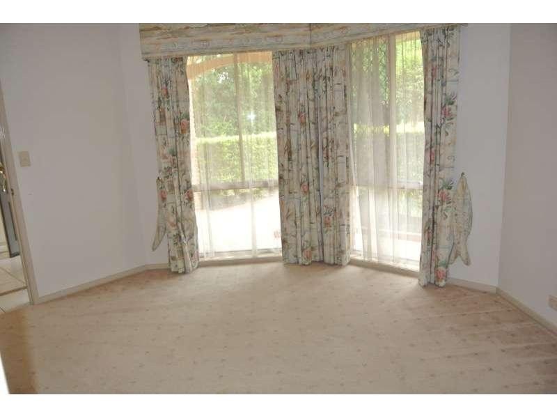 26 Blackbutt Place, Brookfield QLD 4069