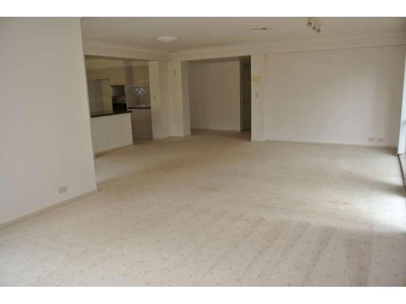 26 Blackbutt Place, Brookfield QLD 4069