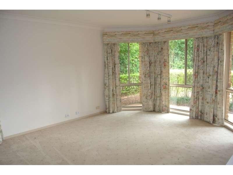 26 Blackbutt Place, Brookfield QLD 4069