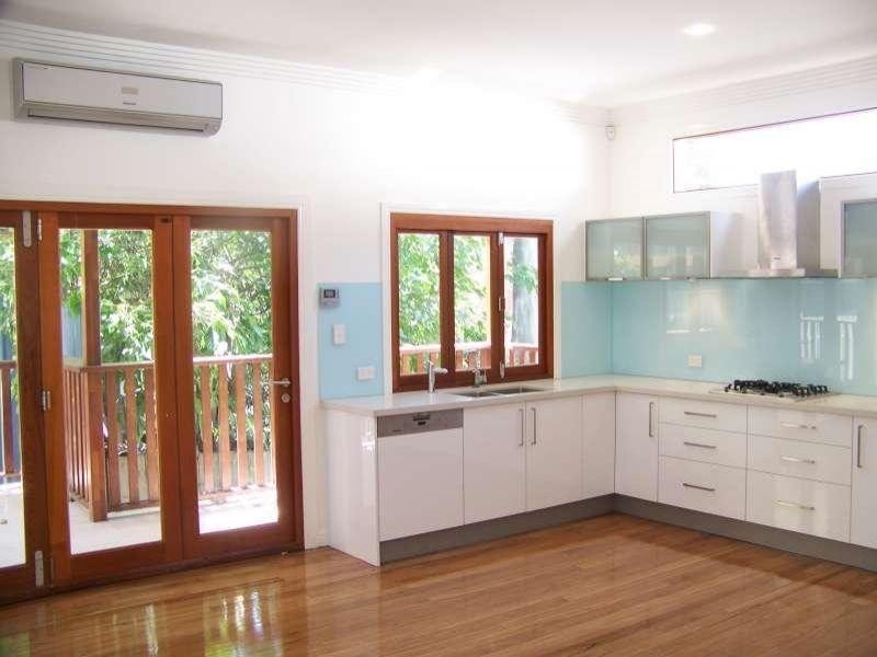 18 Lilley Street, Spring Hill QLD 4000