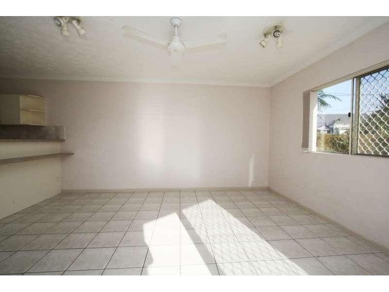 1/15 Nelson Street, Yeronga QLD 4104